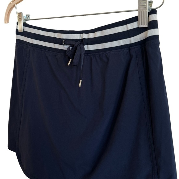 Athleta Sonora Skirt, Navy w/ White Stripes, Size 6 - Picture 3 of 9